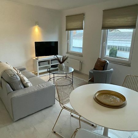 Le Relax By La Dame De Coeur - Logement Zen Urbain نامور المظهر الخارجي الصورة
